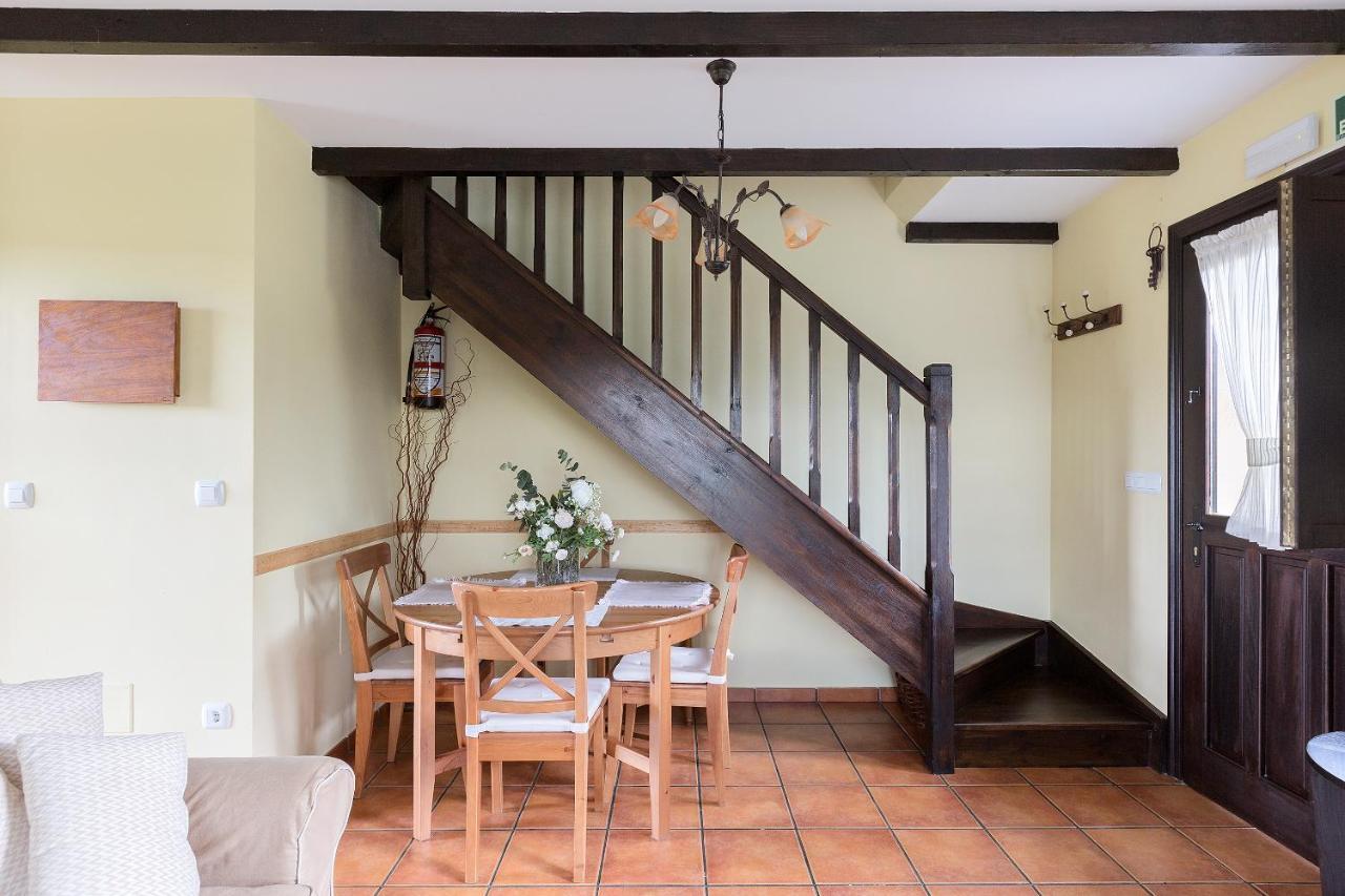 Casa Covarrubias Сантилана дел Мар Екстериор снимка